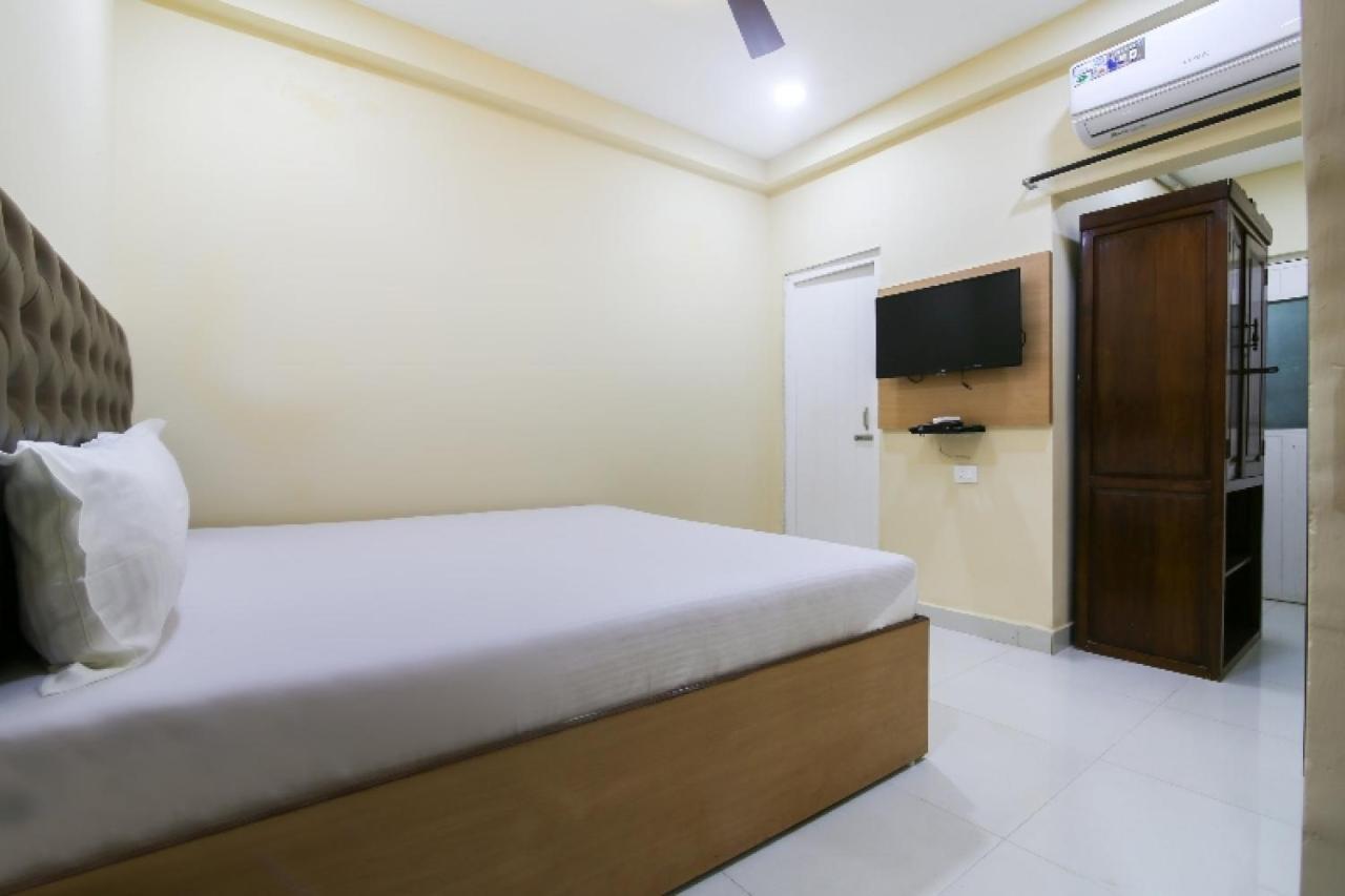 Hotel Prakrathi Residency 벵갈루루 외부 사진