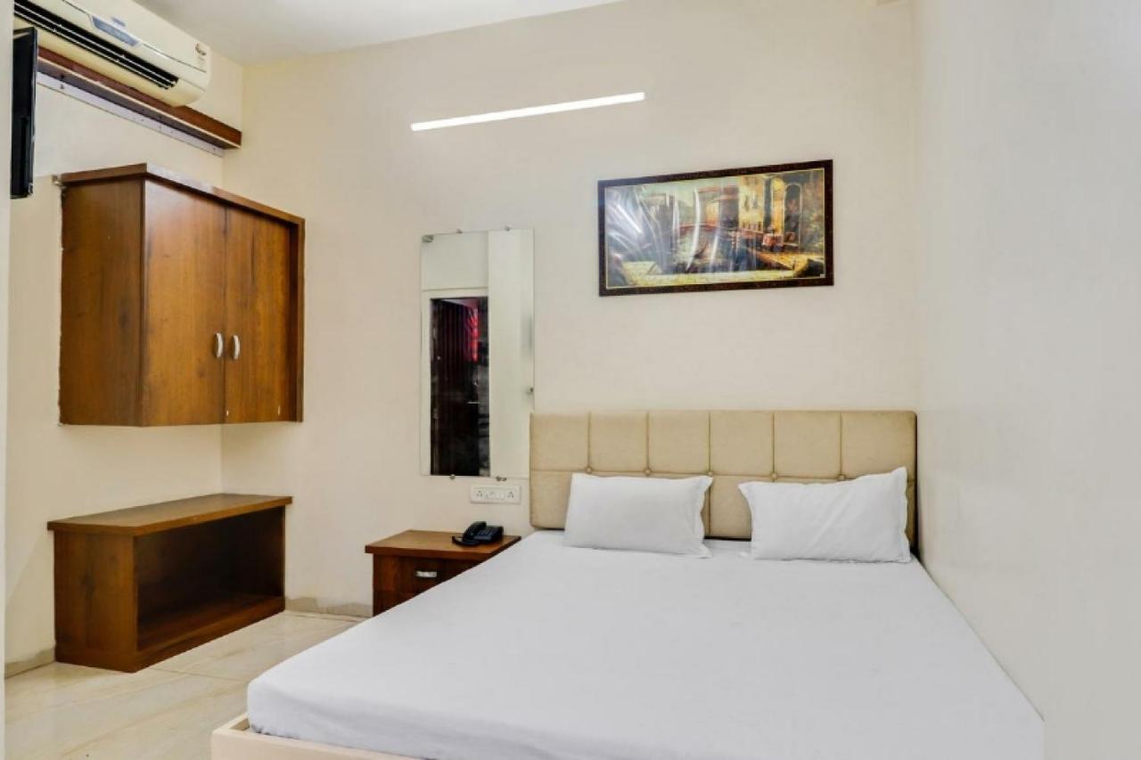 Hotel Prakrathi Residency 벵갈루루 외부 사진