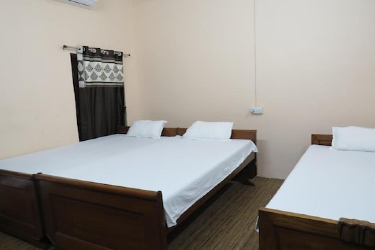 Hotel Prakrathi Residency 벵갈루루 외부 사진
