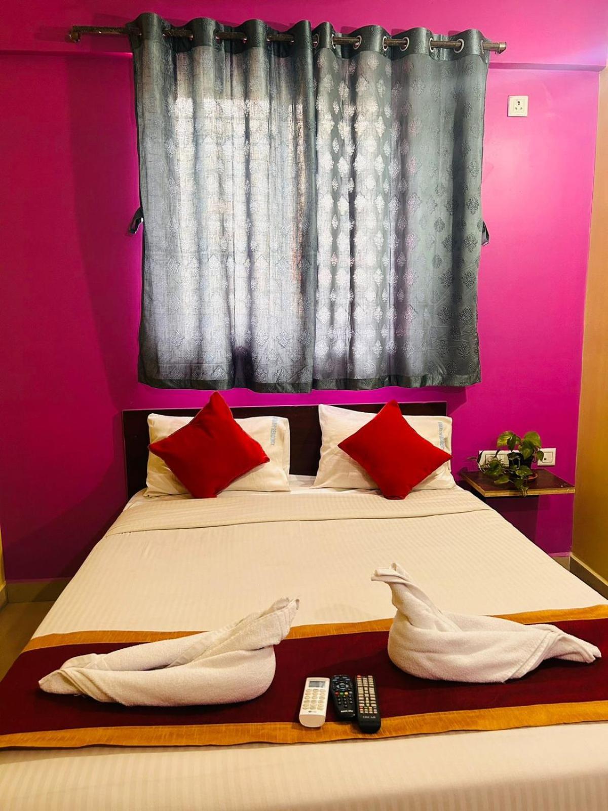 Hotel Prakrathi Residency 벵갈루루 외부 사진