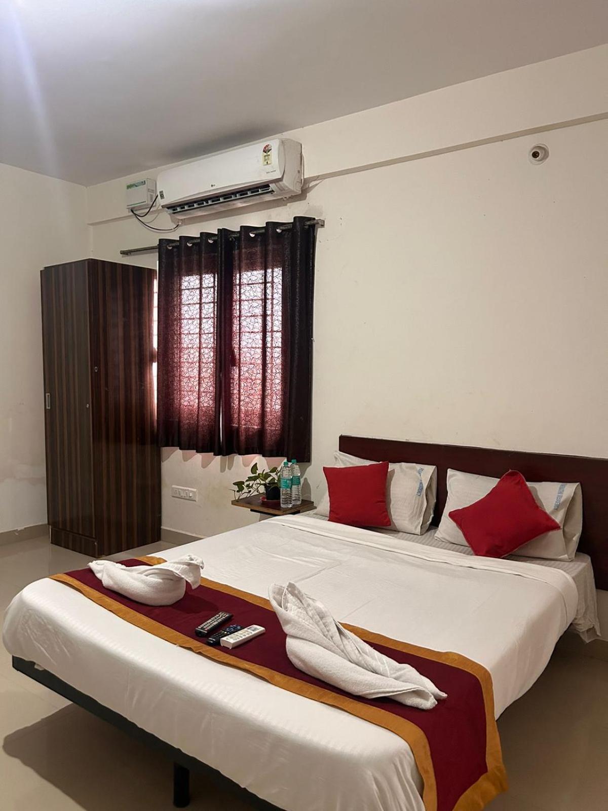 Hotel Prakrathi Residency 벵갈루루 외부 사진